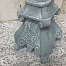 Load image into Gallery viewer, Candle holder